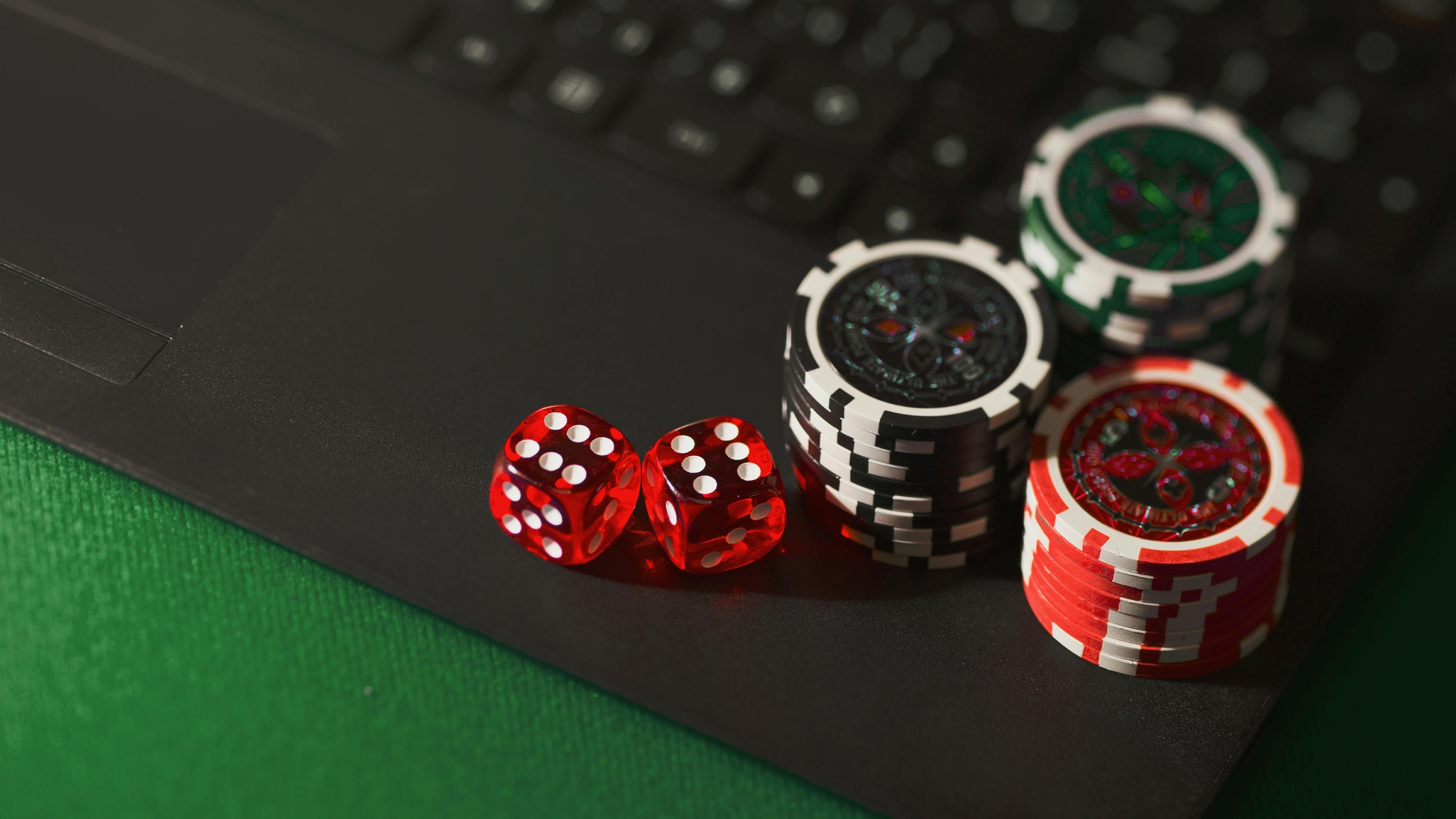 Layar utama aplikasi cery123 dengan tampilan sportsbook dan live casino